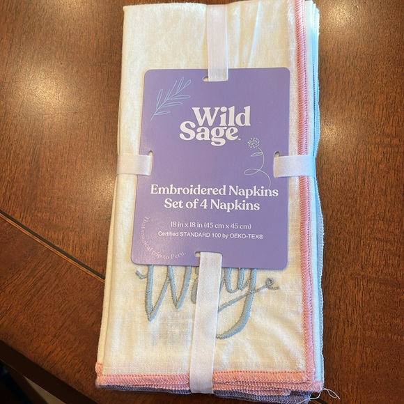 Wild sage embroidered napkins set of four. Bnwt. Multiple packs available - Picture 1 of 3